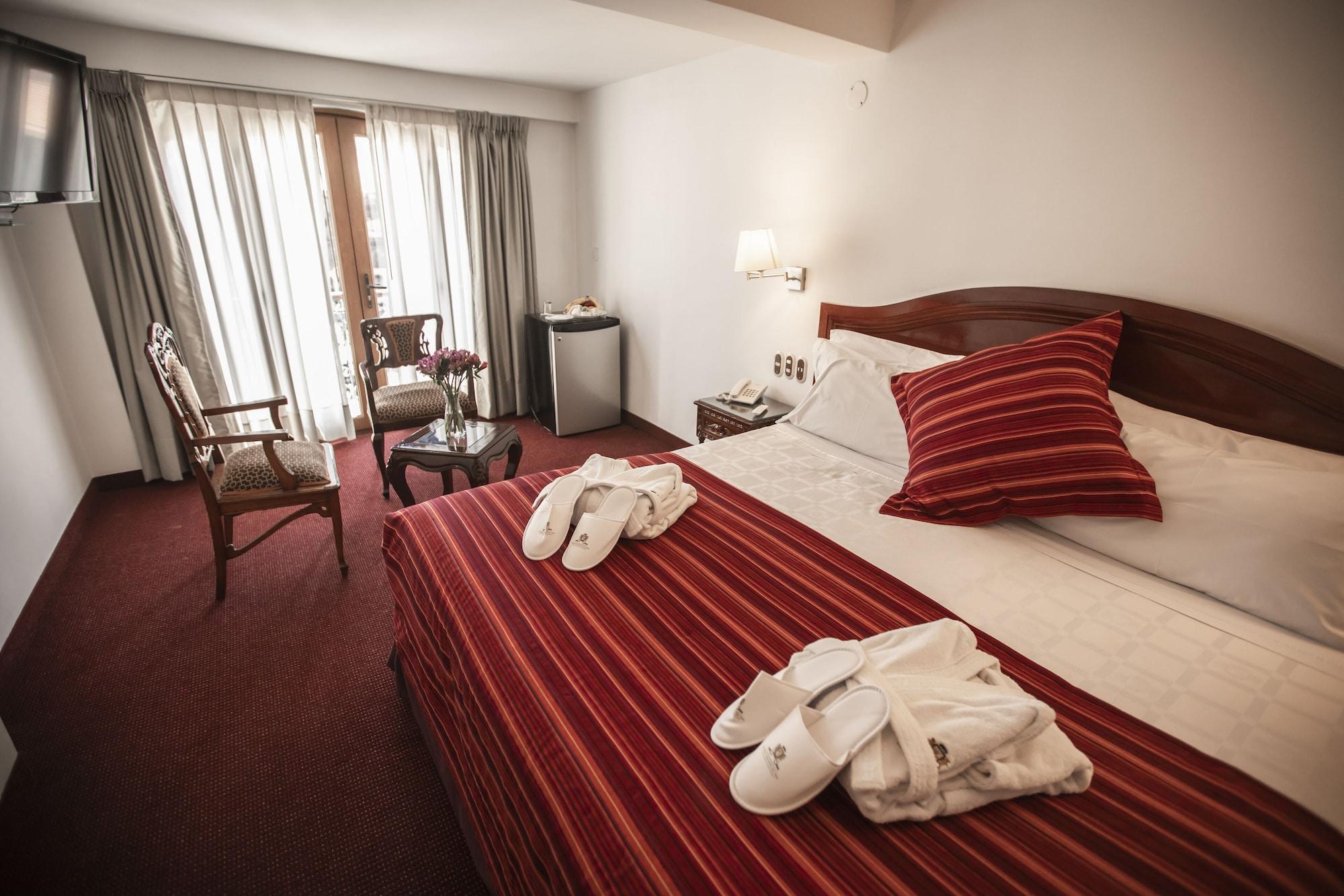Hotel Hacienda Plaza De Armas ปูโน ภายนอก รูปภาพ